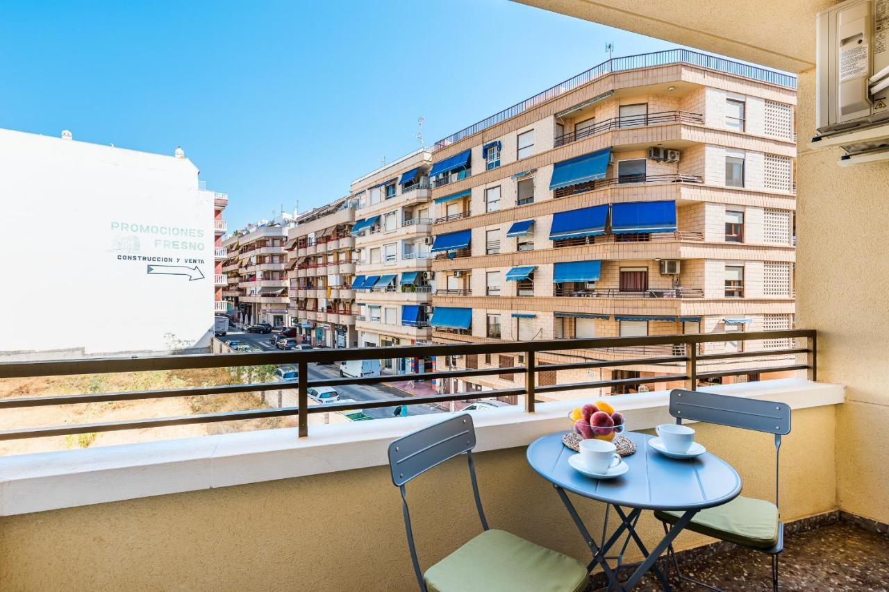 Apartamento Playa Del Cura Торрев'єха Екстер'єр фото